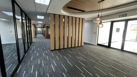 Silverpoint Office Park, 22 Ealing Crescent - Office Space To Let - Bryanston - 750m² (10)